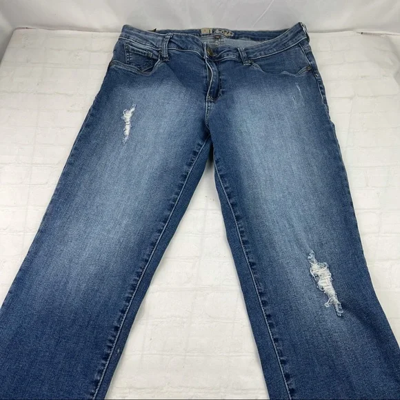 KUT from the Kloth sz10 Medium Wash Distressed Straight Leg Jeans - Picture 6 of 8